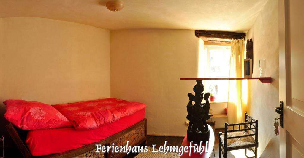 Lehmgefuehl, Design Vier, La Petite Maison Treviri Esterno foto