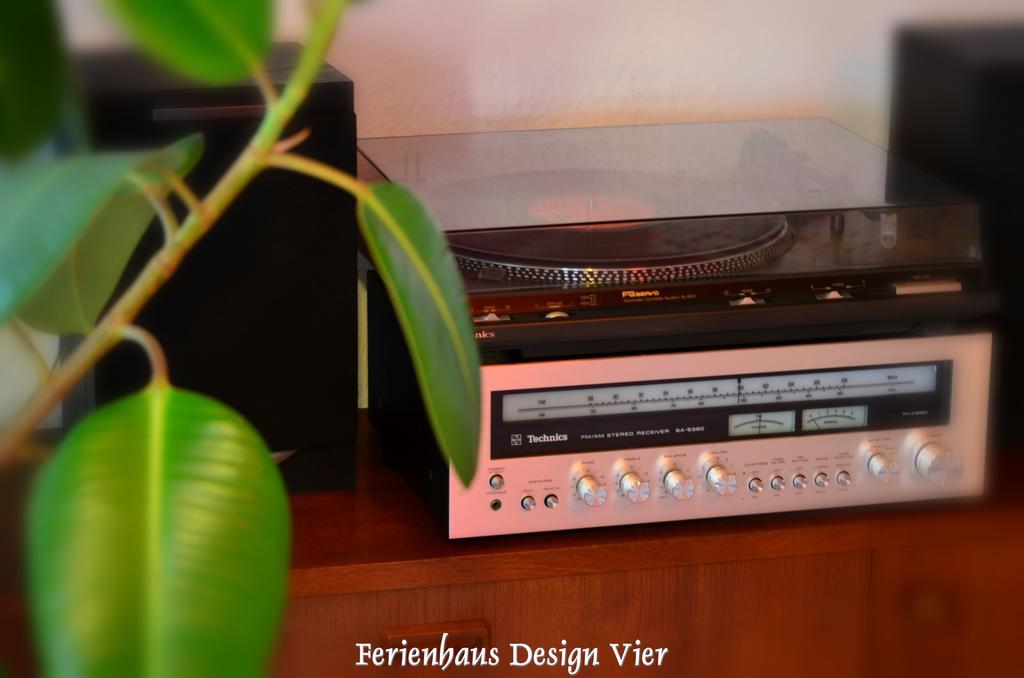 Lehmgefuehl, Design Vier, La Petite Maison Treviri Esterno foto